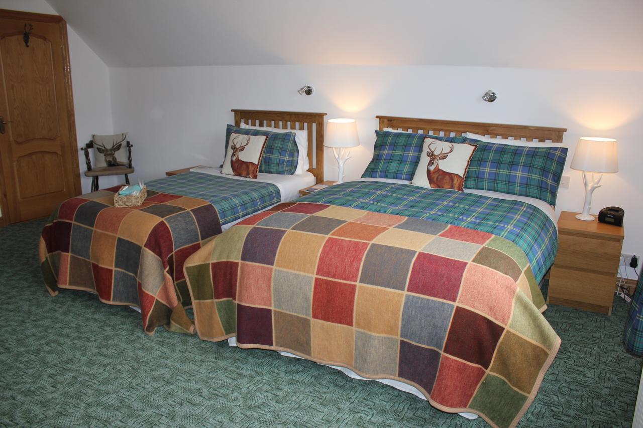 Oak Lodge Bed And Breakfast Overscaig Exteriör bild